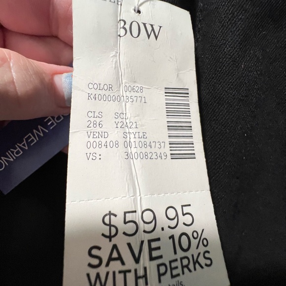 30W NWT Black Jeans Catherine’s with elastic in the back, relaxed fit - Picture 6 of 9